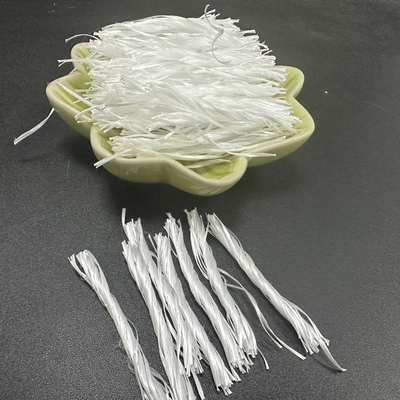 فرم خوشه ای پیچ خورده فیبر PP خاکستری Biture برای تقویت مقاومت در برابر ترک و بتن